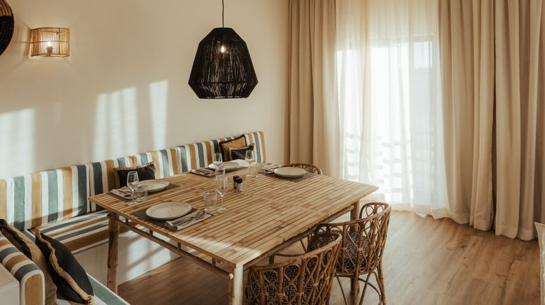 <b>AlmaLusa Comporta Suite</b>. Images powered by <a href="https://www.leonardoworldwide.com/" title="Leonardo Worldwide" target="_blank">Leonardo</a>.