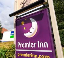 Premier Inn Aylesbury Exterior