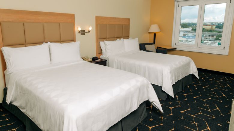 <b>Holiday Inn San Salvador Room</b>. Images powered by <a href="https://www.leonardoworldwide.com/" title="Leonardo Worldwide" target="_blank">Leonardo</a>.