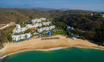 Camino Real Zaashila Huatulco