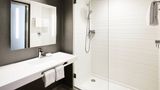 AC Hotel by Marriott Tampa Airport Room