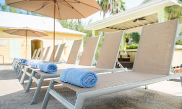 The Sunshine Hotel and Suites