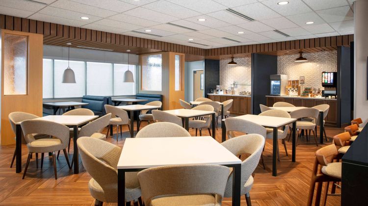 Fairfield Inn & Suites Lewisburg Restaurant