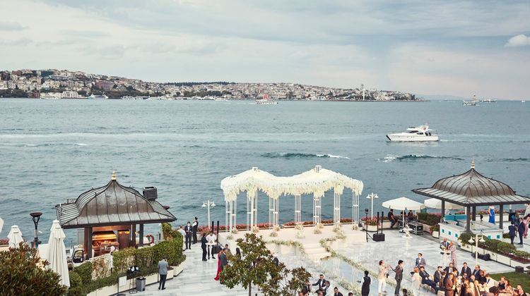 Four Seasons Hotel Bosphorus Exterior