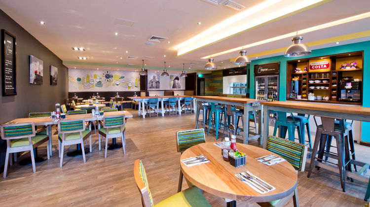 Premier Inn London Brixton Hotel Restaurant