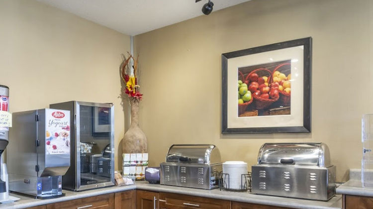 Devonian Hotel and Suites Restaurant