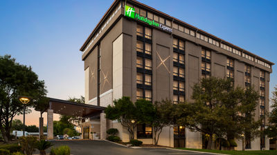 Holiday Inn Express Airport