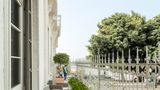 Verride Palacio Santa Catarina Hotel Suite
