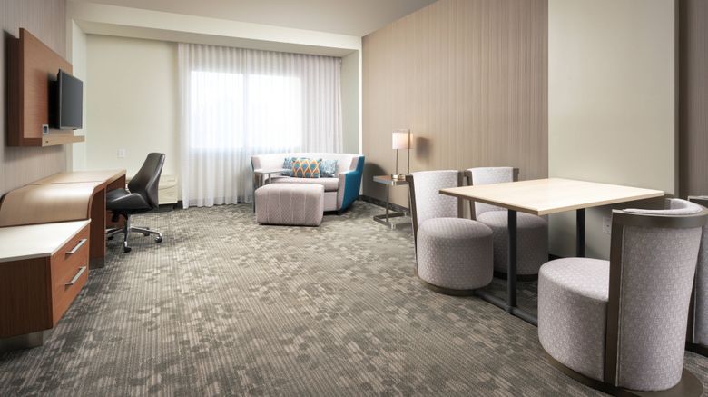 <b>Courtyard Nashville SE/Murfreesboro Suite</b>. Images powered by <a href="https://www.leonardoworldwide.com/" title="Leonardo Worldwide" target="_blank">Leonardo</a>.