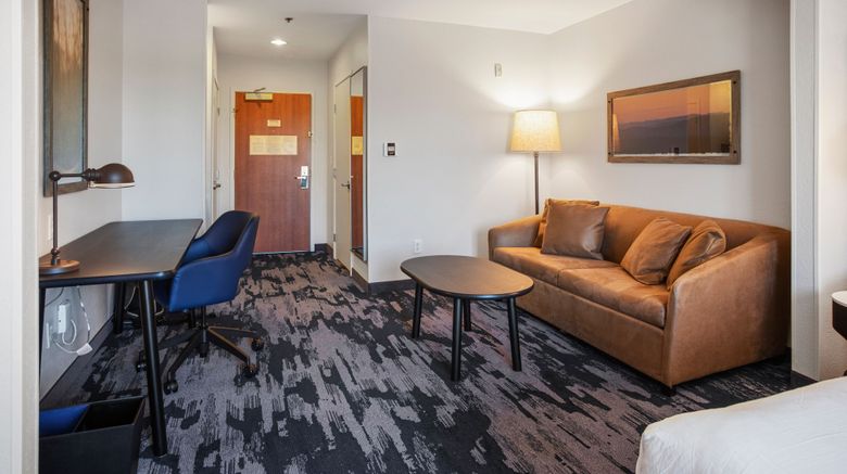 <b>Fairfield Inn & Suites Rancho Cordova Room</b>. Images powered by <a href="https://www.leonardoworldwide.com/" title="Leonardo Worldwide" target="_blank">Leonardo</a>.