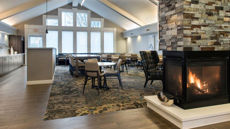 <b>Residence Inn Fairfax Merrifield Lobby</b>. Images powered by <a href="https://www.leonardoworldwide.com/" title="Leonardo Worldwide" target="_blank">Leonardo</a>.