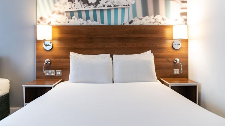 Heeton Concept Hotel Liverpool Room