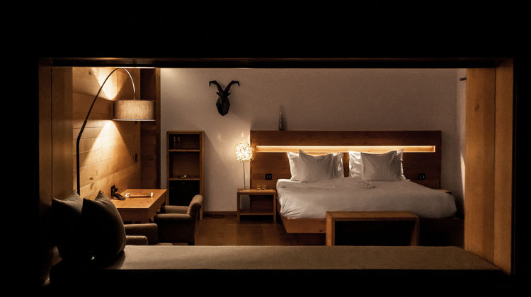 Chetzeron Hotel Room