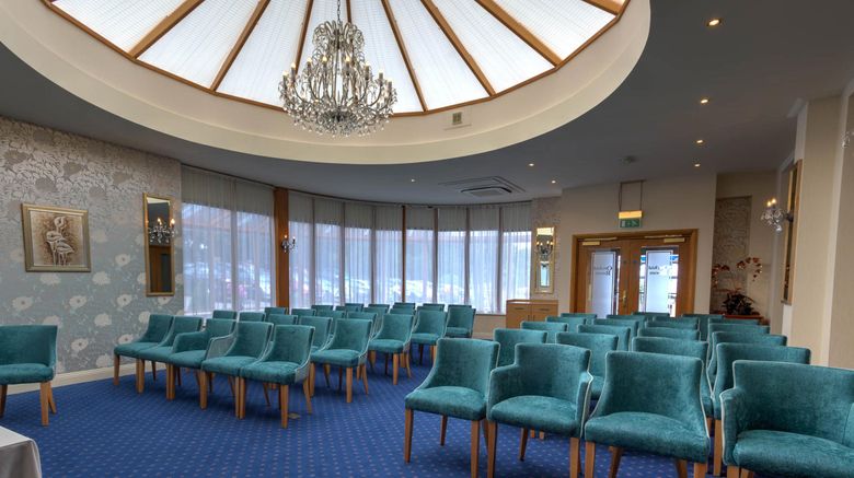 <b>Langstone Cliff Hotel Meeting</b>. Images powered by <a href="https://www.leonardoworldwide.com/" title="Leonardo Worldwide" target="_blank">Leonardo</a>.