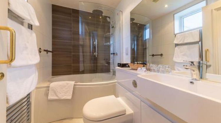 Langstone Cliff Hotel Room