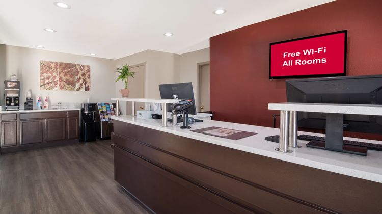 Red Roof Inn Rocky Mount - Battleboro Lobby