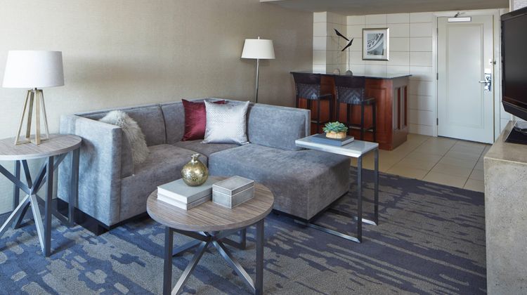 Rochester Airport Marriott Suite