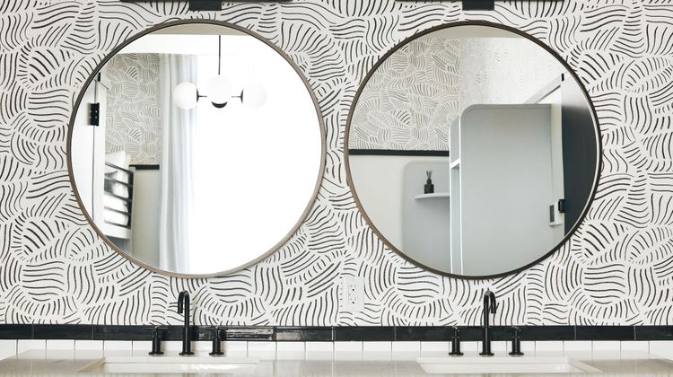Kinley Downtown, Tribute Portfolio Hotel Room