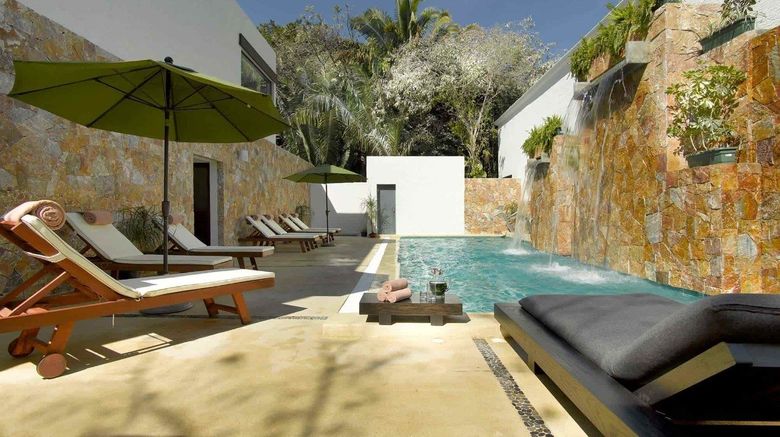 <b>Grand Palladium Vallarta Resort & Spa Pool</b>. Images powered by <a href="https://www.leonardoworldwide.com/" title="Leonardo Worldwide" target="_blank">Leonardo</a>.