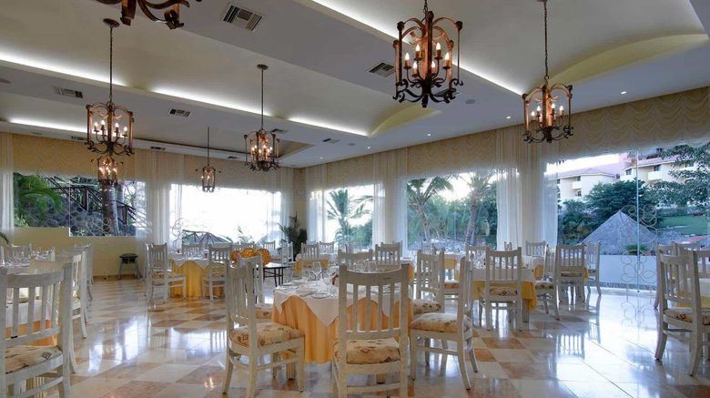 <b>Grand Palladium Vallarta Resort & Spa Restaurant</b>. Images powered by <a href="https://www.leonardoworldwide.com/" title="Leonardo Worldwide" target="_blank">Leonardo</a>.