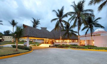 Grand Palladium Vallarta Resort & Spa