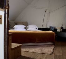 La Grenouillere Hotel Room