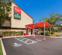 Red Roof Inn Princeton-Ewing Exterior