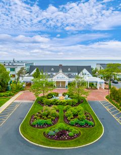 Sea Crest Oceanfront Resort