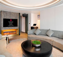 HUALUXE Qingdao Licang Lobby
