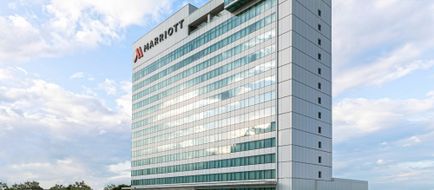 Clark Marriott Hotel Exterior