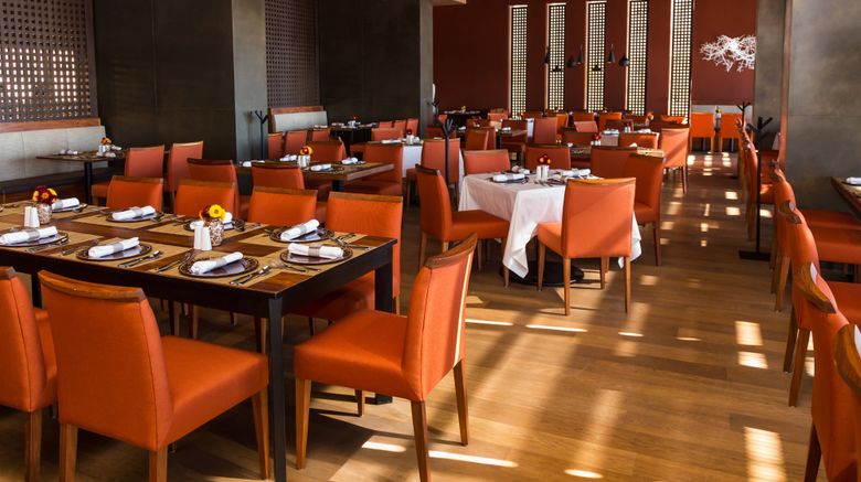 <b>JW Marriott Los Cabos Beach Resort & Spa Restaurant</b>. Images powered by <a href="https://www.leonardoworldwide.com/" title="Leonardo Worldwide" target="_blank">Leonardo</a>.