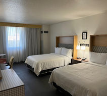 Holiday Inn Orlando International Drive- Room