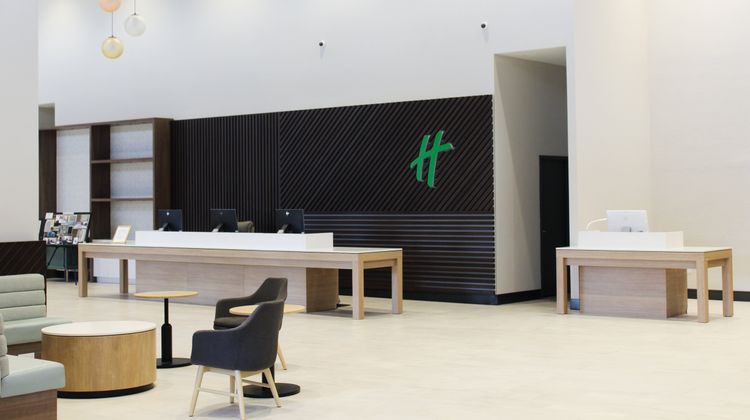 Holiday Inn Orlando International Drive- Exterior