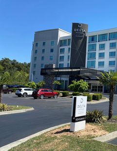 Delta Hotels by Marriott Raleigh-Durham
