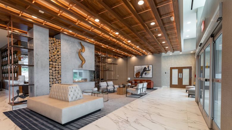 <b>Delta Hotels by Marriott Raleigh-Durham Lobby</b>. Images powered by <a href="https://www.leonardoworldwide.com/" title="Leonardo Worldwide" target="_blank">Leonardo</a>.