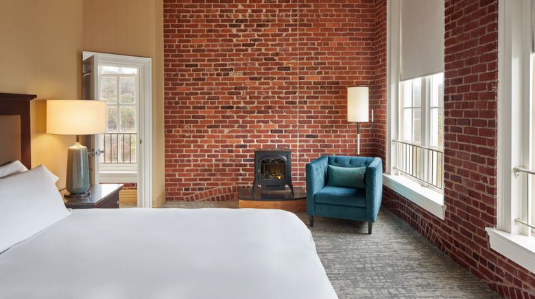 <b>Craddock Terry Hotel Suite</b>. Images powered by <a href="https://www.leonardoworldwide.com/" title="Leonardo Worldwide" target="_blank">Leonardo</a>.