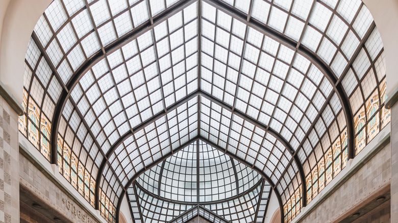 <b>Four Seasons Hotel Gresham Palace Lobby</b>. Images powered by <a href="https://www.leonardoworldwide.com/" title="Leonardo Worldwide" target="_blank">Leonardo</a>.