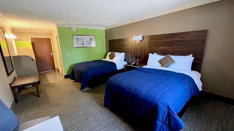 <b>Lincoln Hotel Philadelphia Room</b>. Images powered by <a href="https://www.leonardoworldwide.com/" title="Leonardo Worldwide" target="_blank">Leonardo</a>.