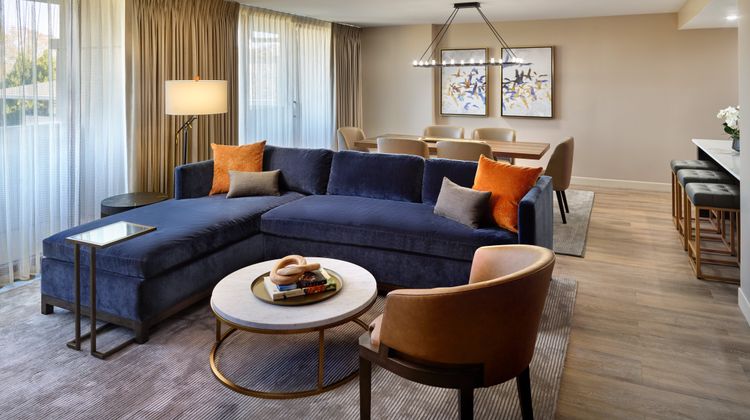 Emory Conference Center Hotel Suite