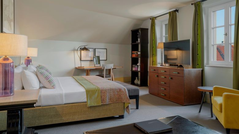 <b>Augustine, a Luxury Collection Hotel Suite</b>. Images powered by <a href="https://leonardo.com/" title="Leonardo Worldwide" target="_blank">Leonardo</a>.