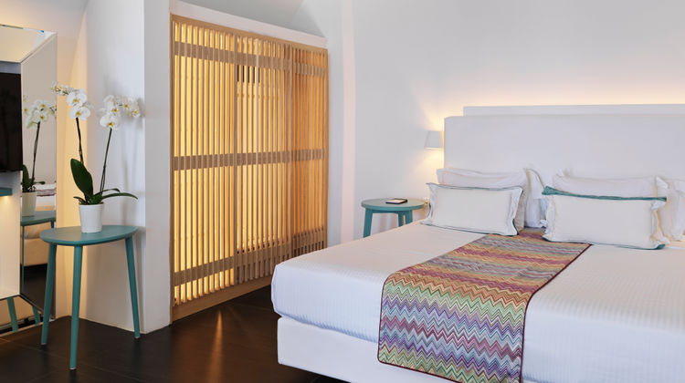 Katikies Chromata Hotel Suite