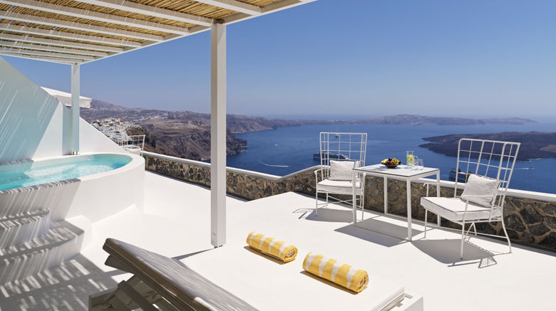 <b>Katikies Chromata Hotel Suite</b>. Images powered by <a href="https://www.leonardoworldwide.com/" title="Leonardo Worldwide" target="_blank">Leonardo</a>.
