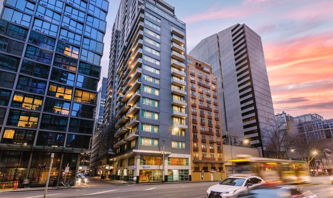 Brady Apartment Hotel Flinders Street Exterior