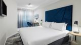 Brady Apartment Hotel Flinders Street Room
