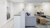 Brady Apartment Hotel Flinders Street Room