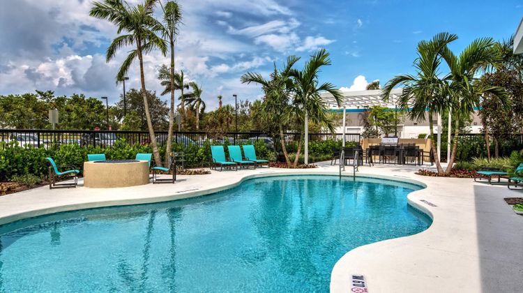 Residence Inn Pompano Beach Central Pool