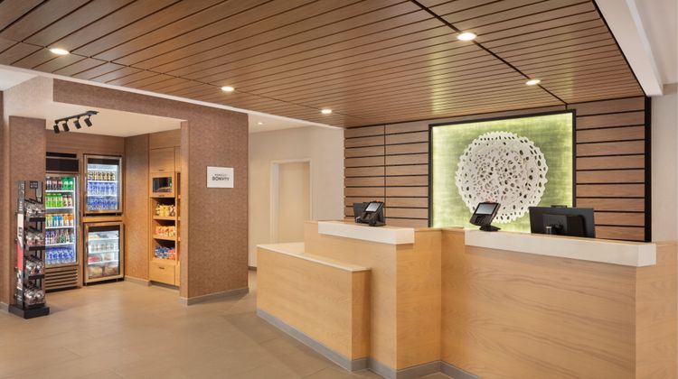 Fairfield Inn & Suites Fresno N/Shaw Ave Lobby