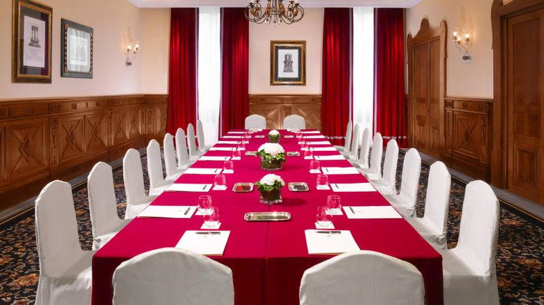 <b>The St Regis Florence Meeting</b>. Images powered by <a href=https://www.travelagewest.com/Hotels/Florence/