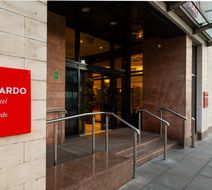 Leonardo Hotel Leeds Exterior