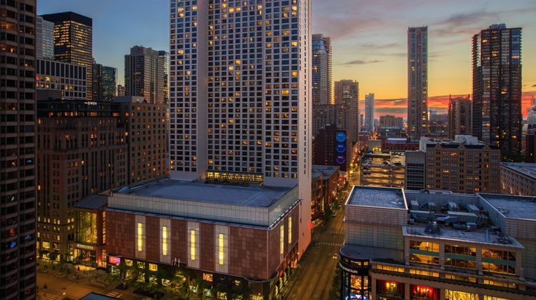 Chicago Marriott Dtwn Magnificent Mile Exterior